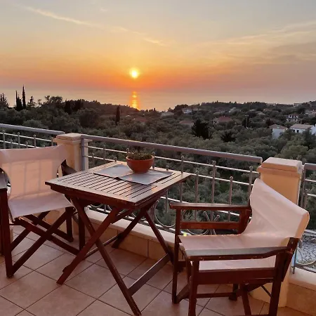 Elenia דירה Tsoukaládhes